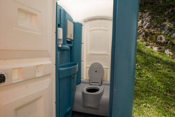 Best Portable toilet rental cost  in Johnson, AR